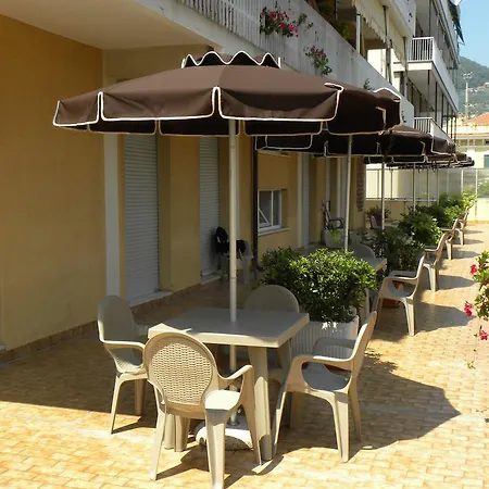 La Neigra Sestri Levante